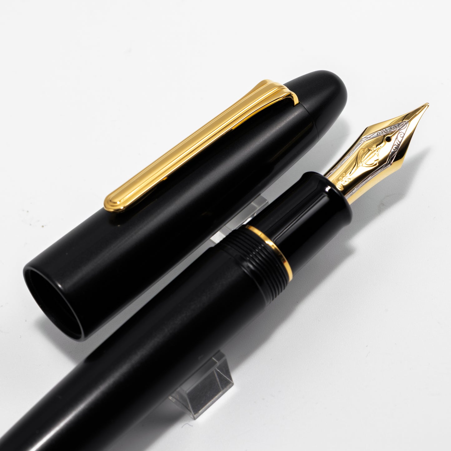 SAILOR King Profit Ebonite