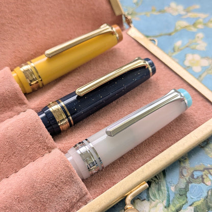 Almond Blossom, Metal Clasp Pen Case for 3 short pens, BUNGUBOX x Penguin Kaban-sha