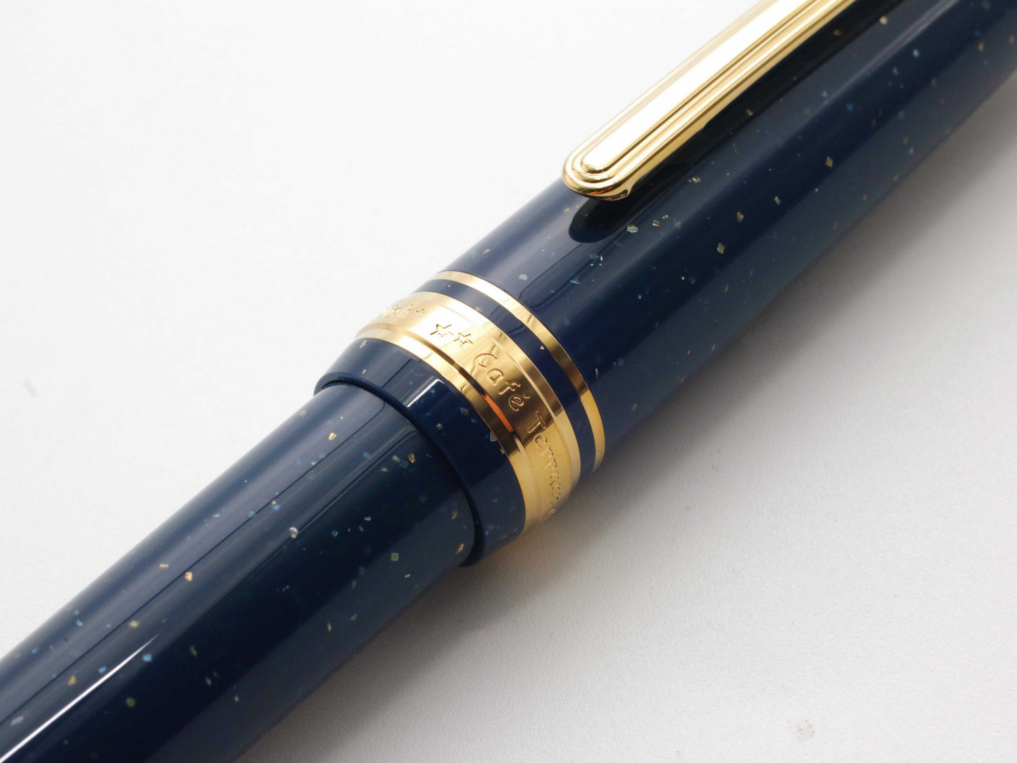 Café Terrace at Night, ProGear Slim Mini