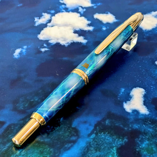 Bon Voyage BB Gold Capless