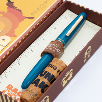 Esterbrook Esti Back To The Land Funky Lake