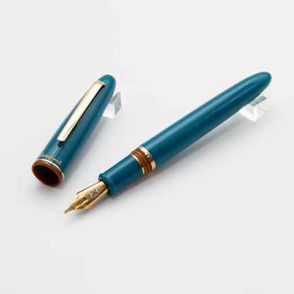 Esterbrook Esti Back To The Land Funky Lake