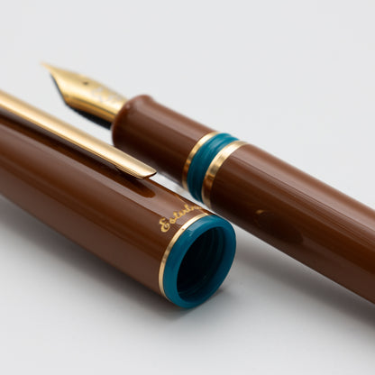 Esterbrook Estie Back to the Land Incredible Rock