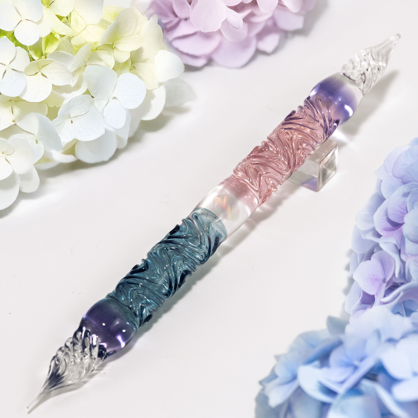 Hydrangea Double-sided Glass Pen, BUNGUBOX x Synchronicity Glass Art