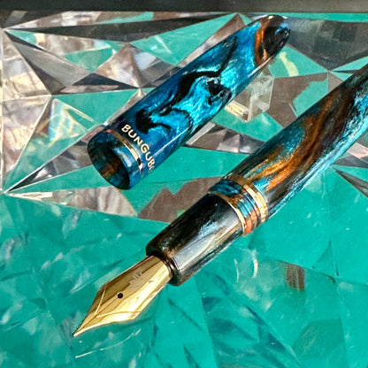 Kachofugetsu - Kingfisher Fountain Pen BUNGUBOX x Esterbrook