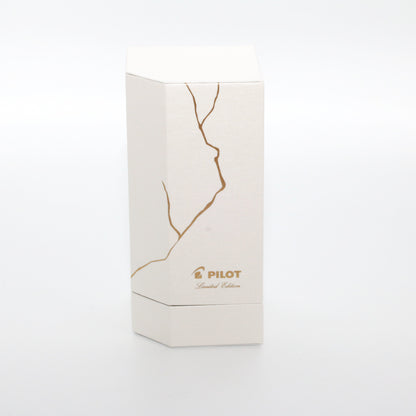 PILOT 2026 Limited Edition Capless Golden Journey