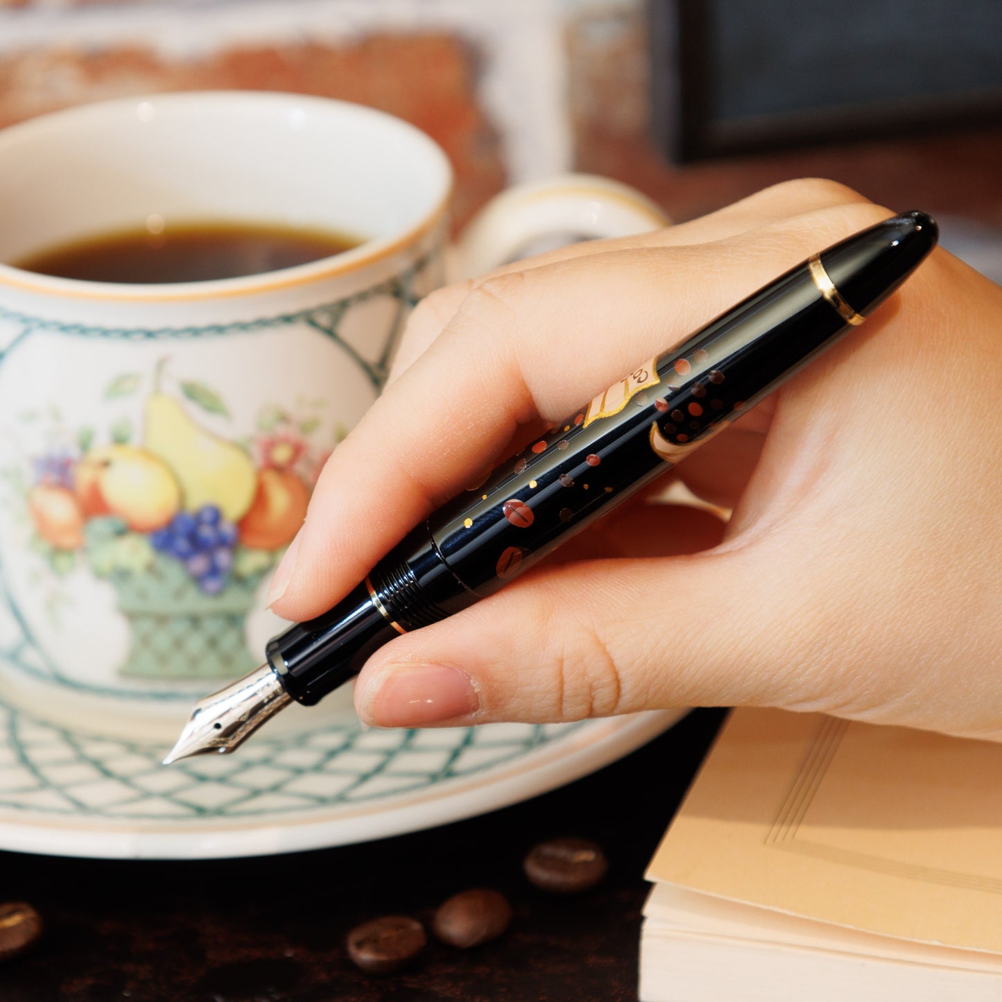 Quartier Latin Blend Wajima Makie fountain pen, Profit Light