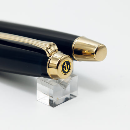 SAILOR Professional Gear Anchor with Gold Trim