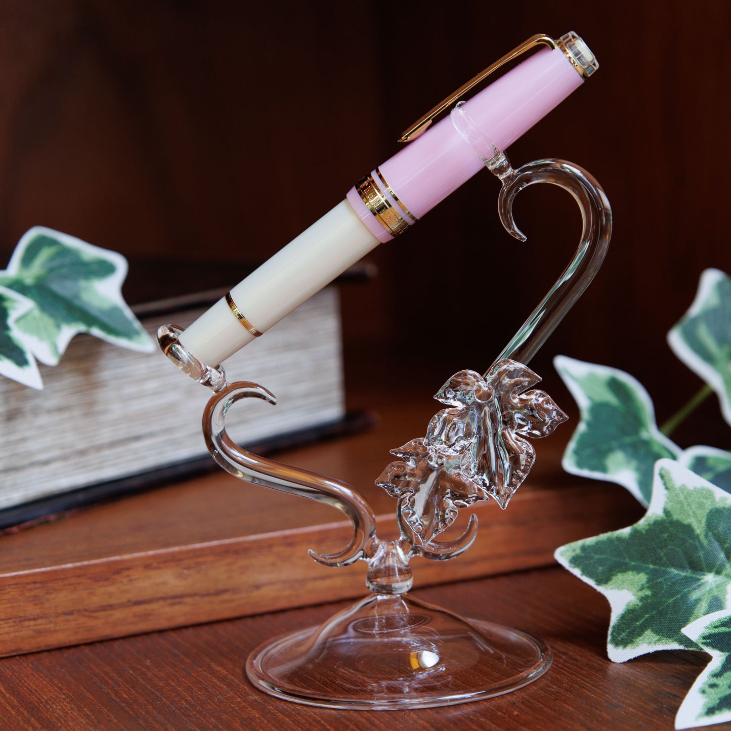 Ivy Leaf Pen Stand for Fountain Pen, BUNGUBOX x Glass Studio Adhoc