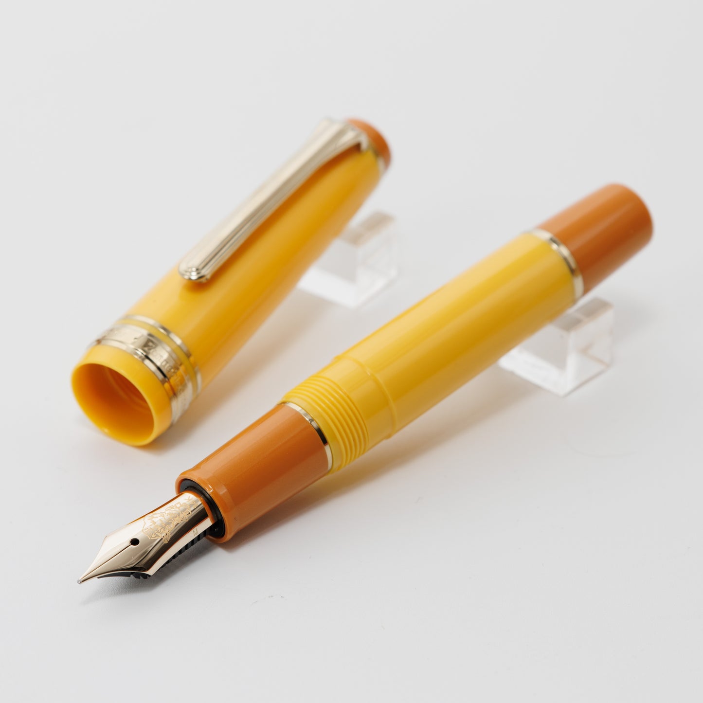 Sunflowers of Arles, ProGear Slim Mini