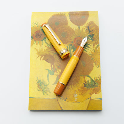 Sunflowers of Arles at Night Bumpy Memo Pad for Fountain Pens