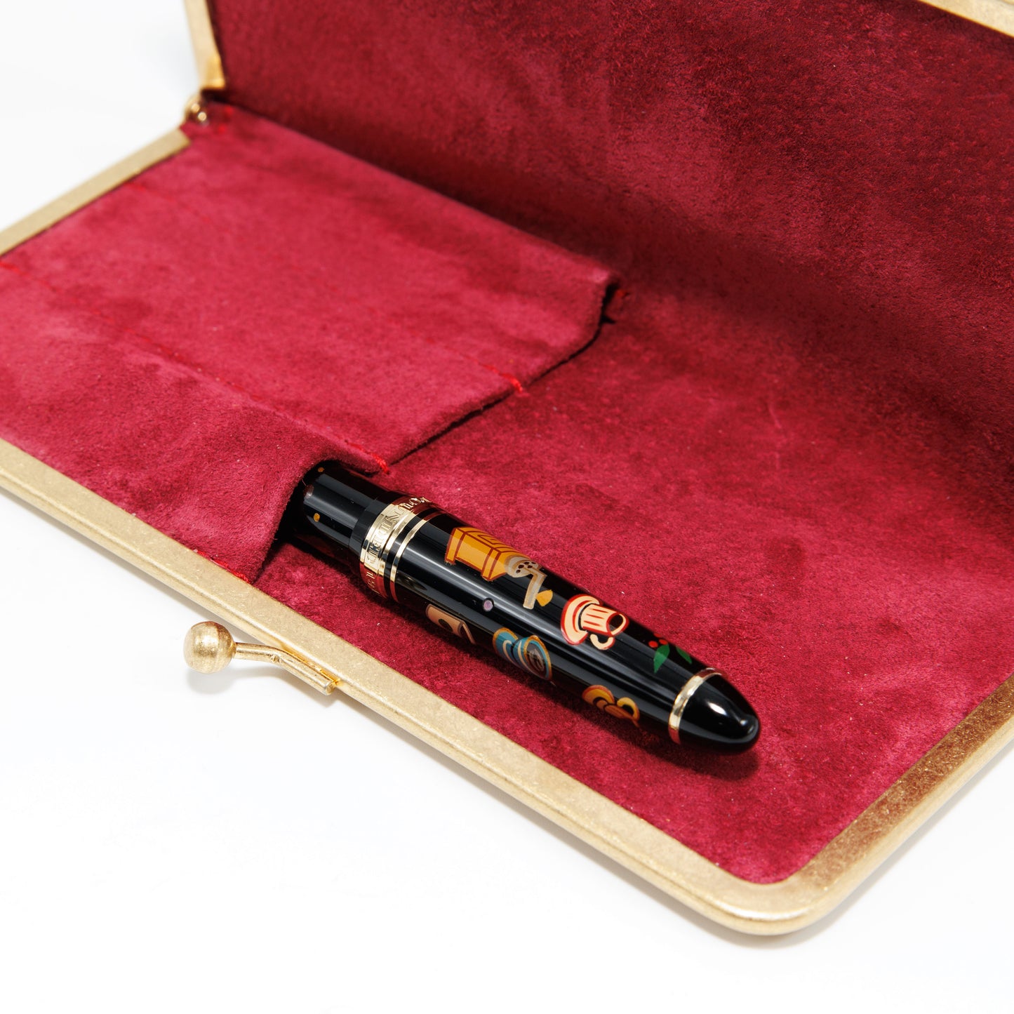 Opera Framboise metal clasp pen case for 3, BUNGUBOX x Penguin Kaban-sha