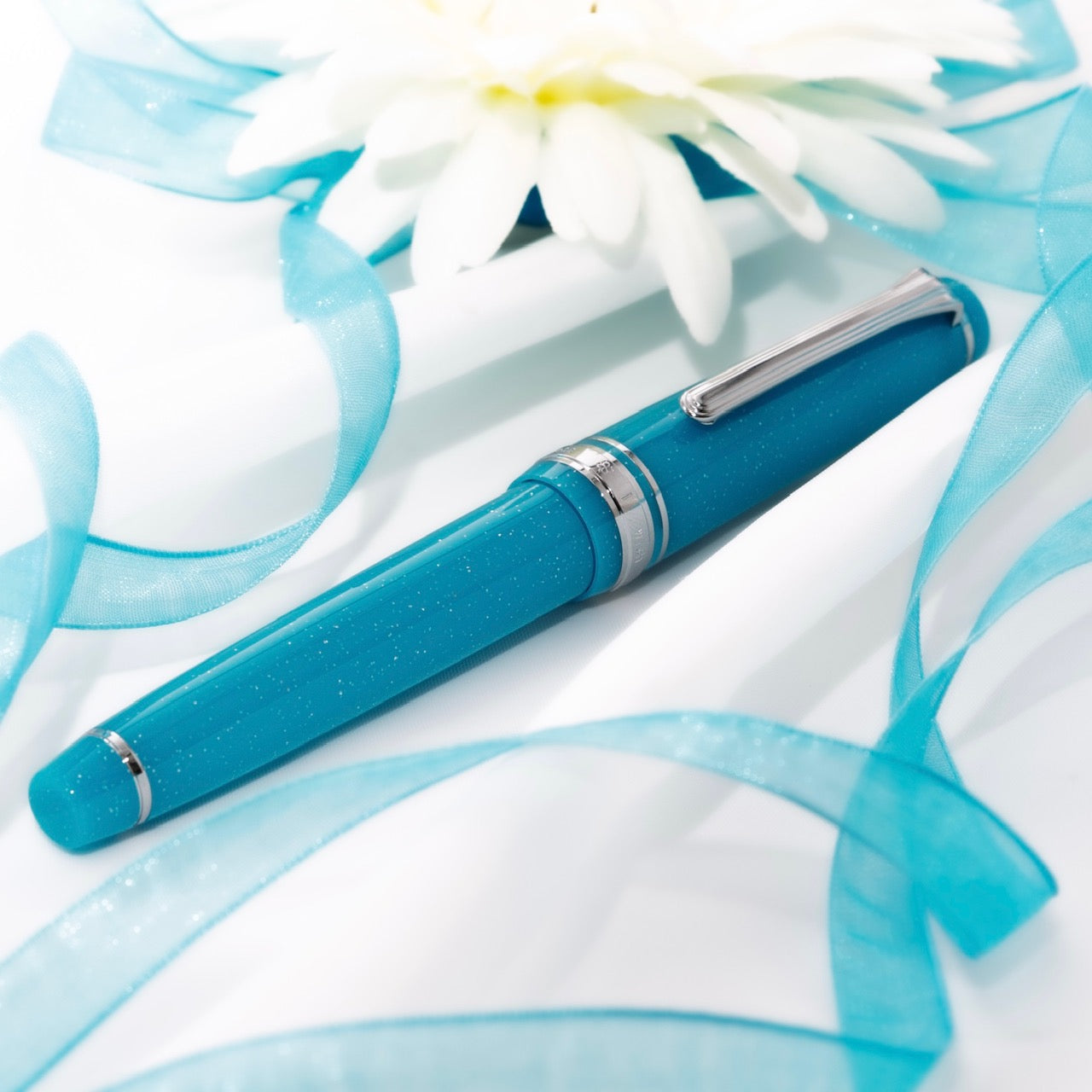 Something Blue, ProGear Slim