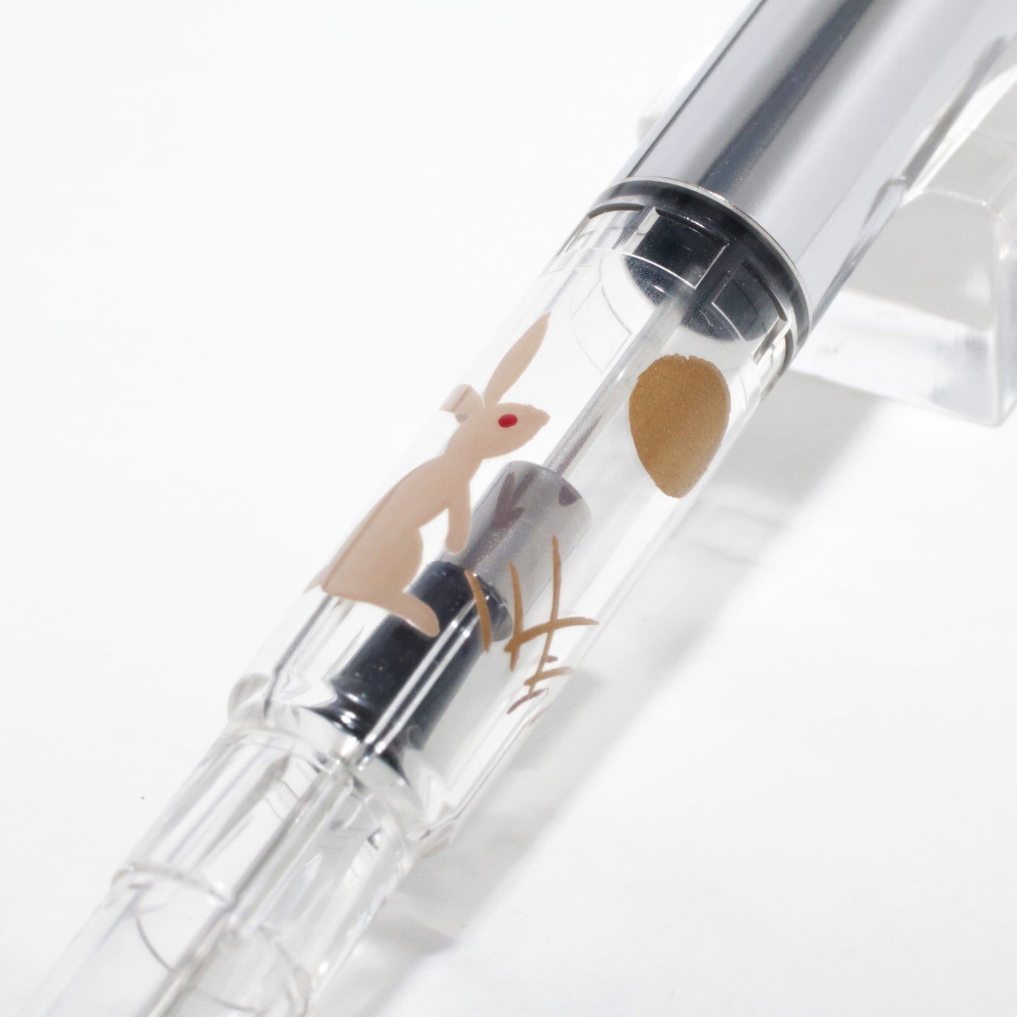 Moon Gazing Rabbit, Wajima Maki-e Converter PILOT